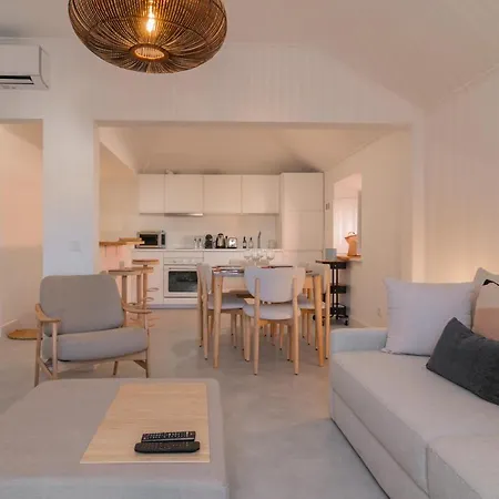 Maria Da Assuncao Apartment Estoril